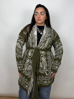 Cardigan Curvy 2048